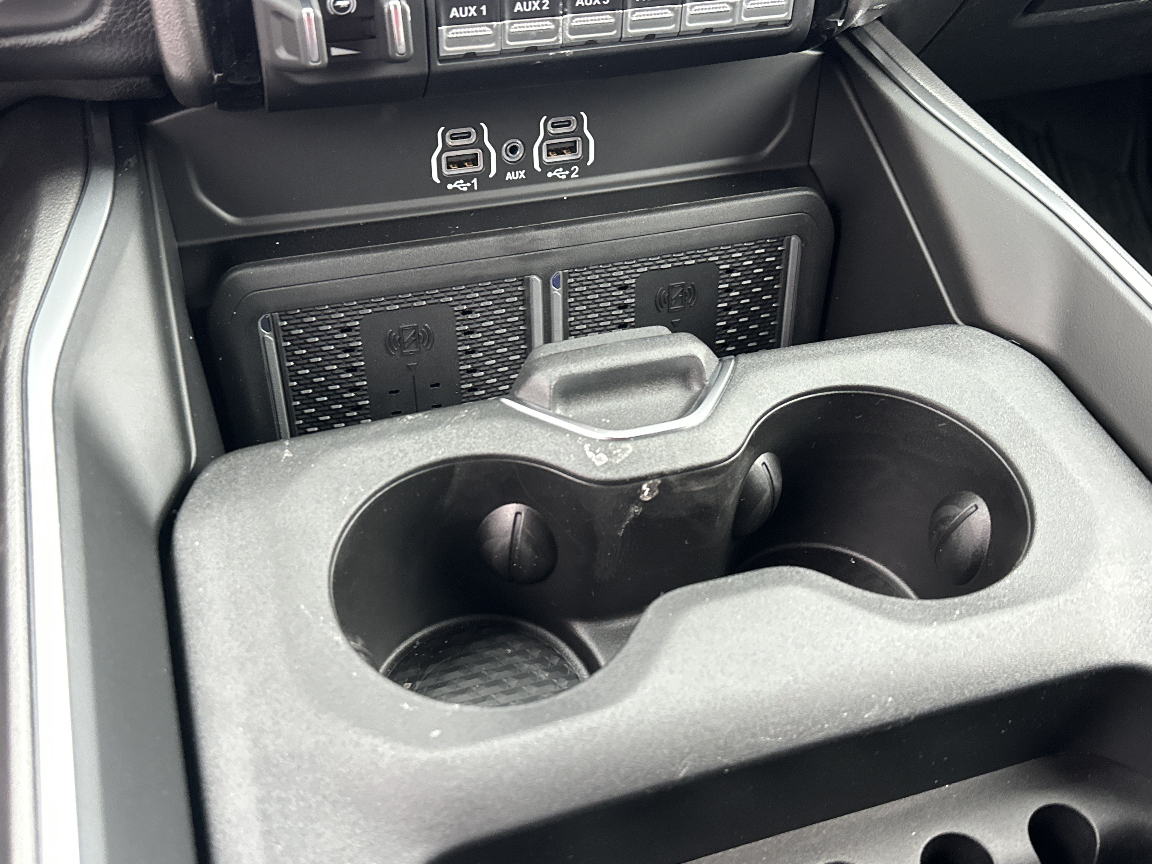 New 2026 RAM 2500 Big Horn AWD/4WD image 4