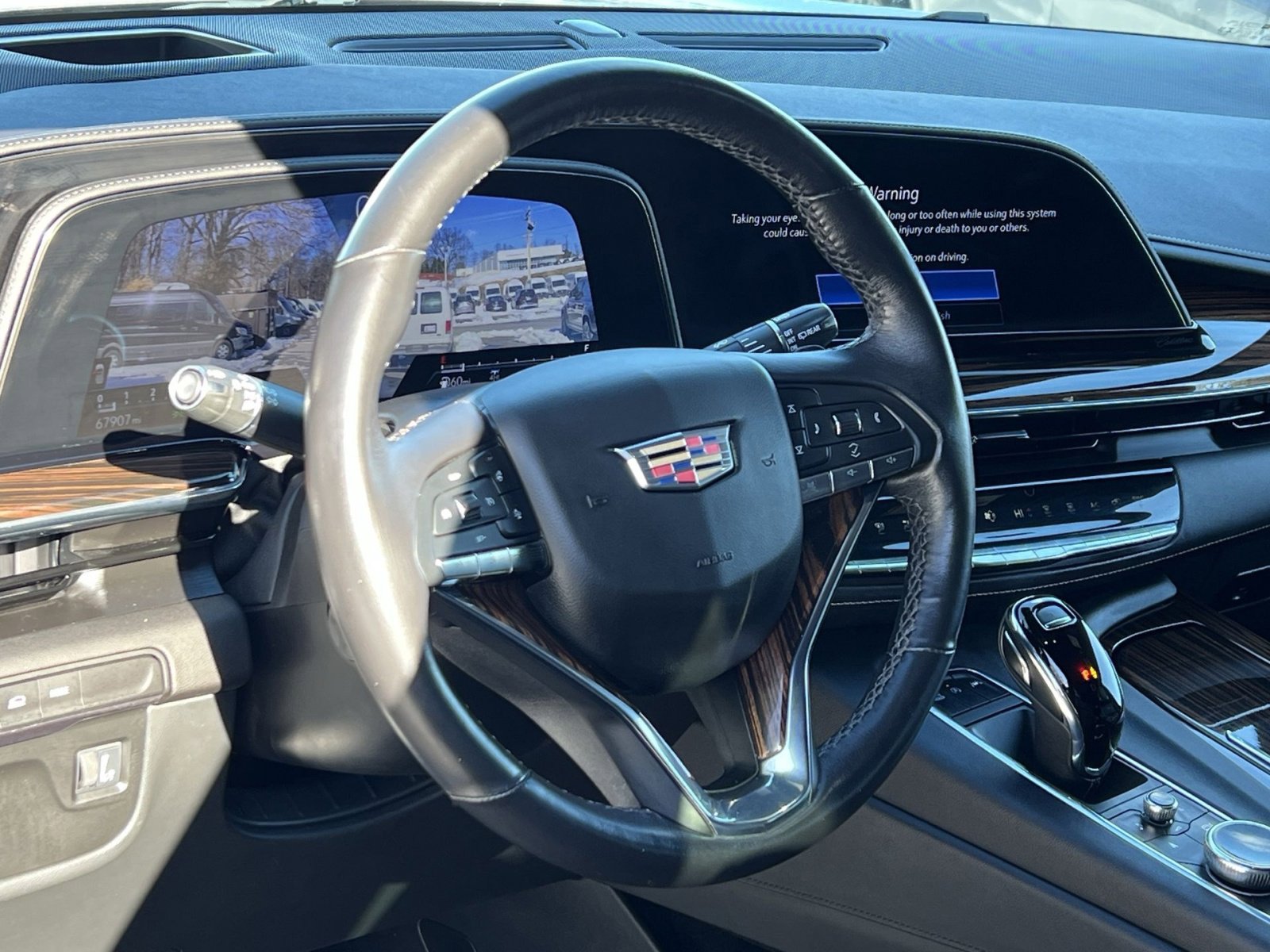 Used 2023 Cadillac Escalade ESV Premium Luxury image 14