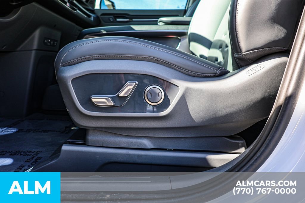 Used 2024 Kia EV9 Wind image 30