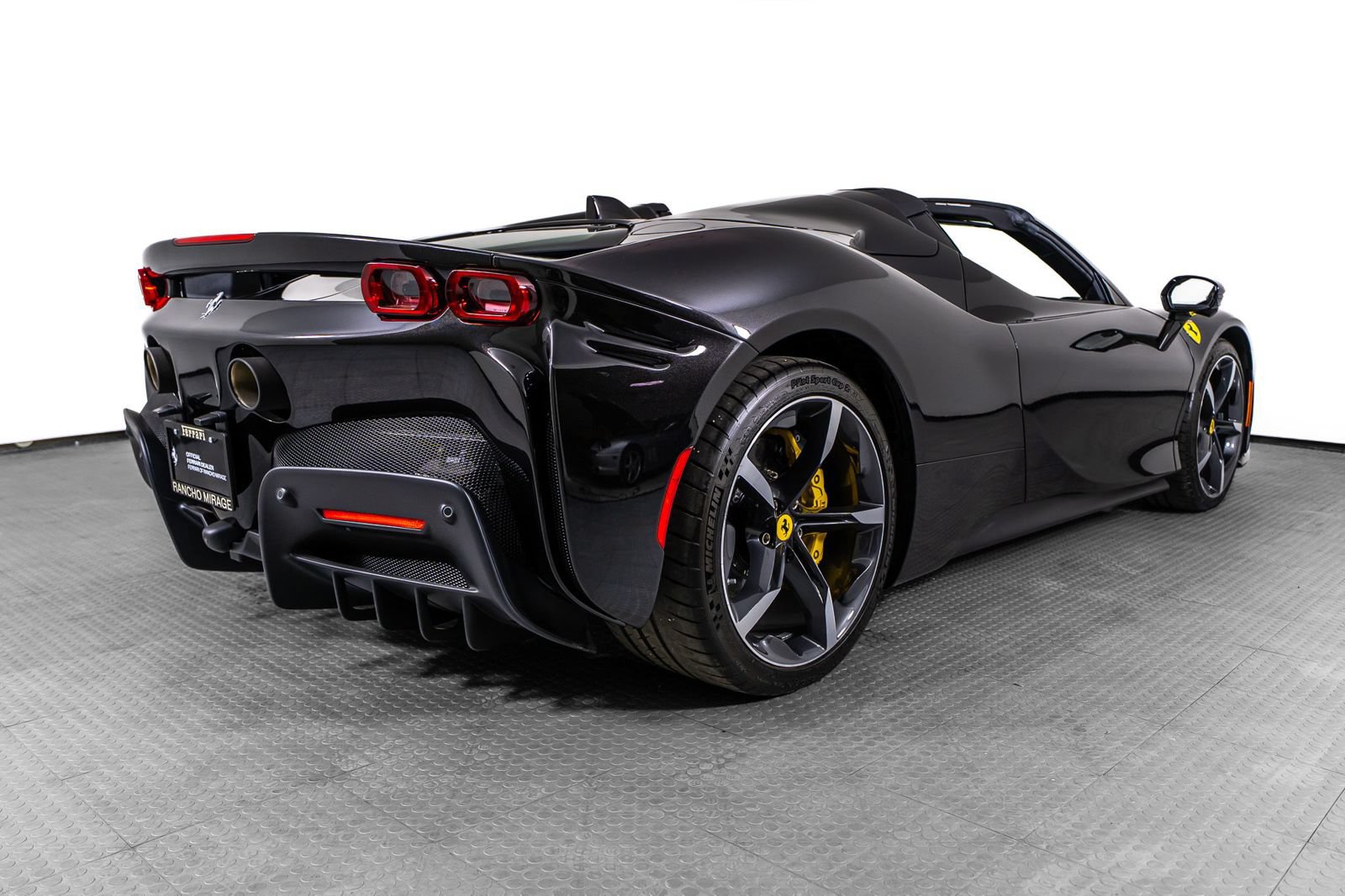 Certified 2023 Ferrari SF90 Spider AWD/4WD image 5