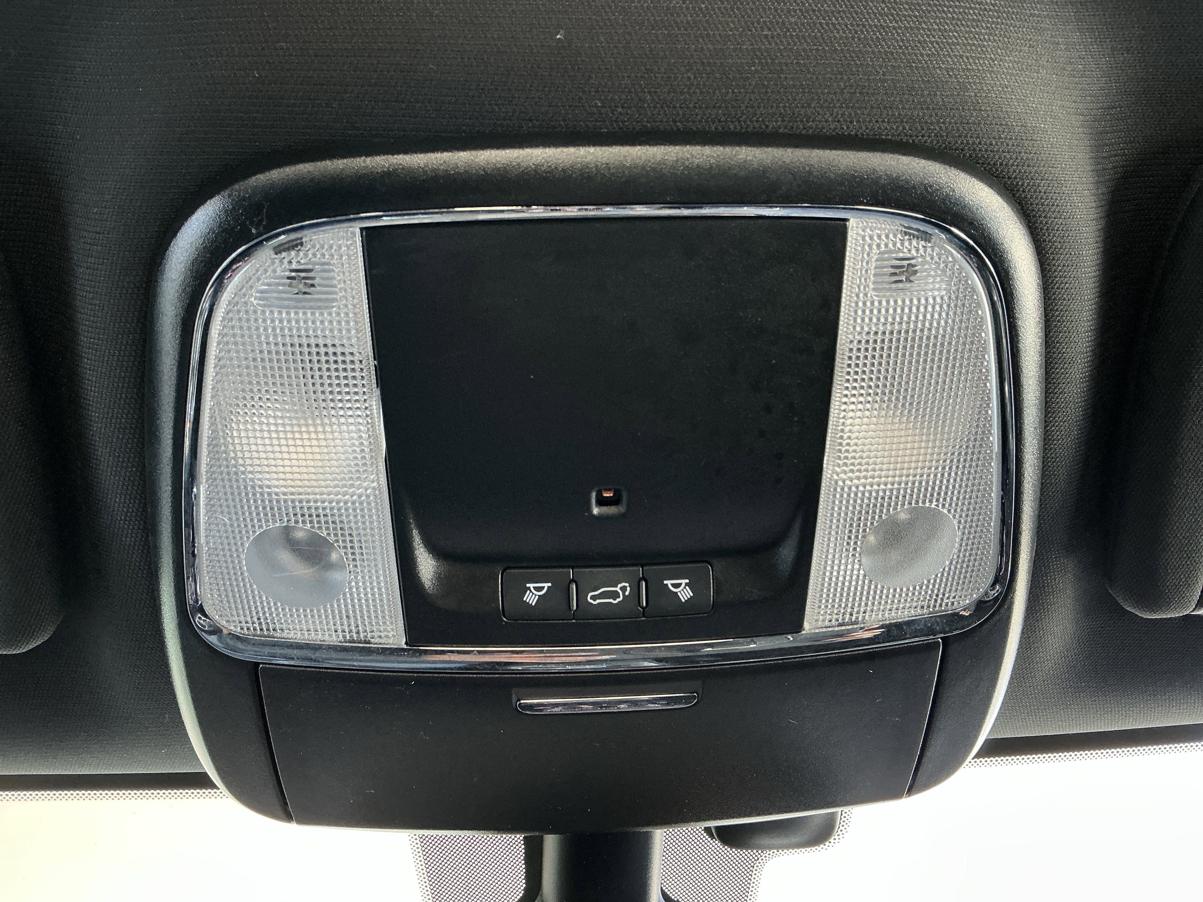 Used 2020 Jeep Grand Cherokee Laredo w/ Quick Order Package 2BN North image 17