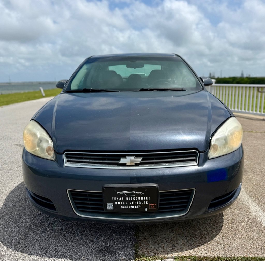 Used 2008 Chevrolet Impala LS FWD image 2