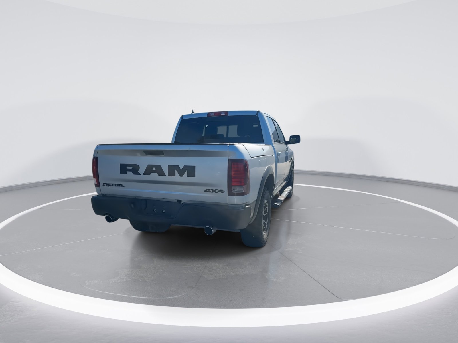 Used 2016 RAM 1500 Rebel AWD/4WD image 8