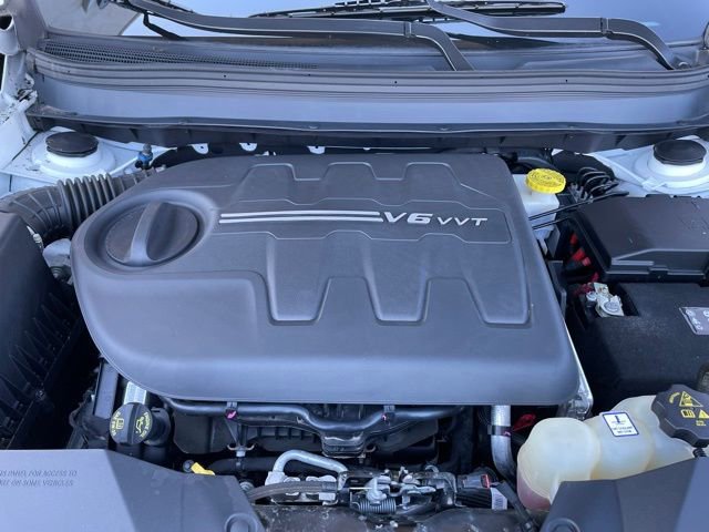 Used 2019 Jeep Cherokee Limited image 31