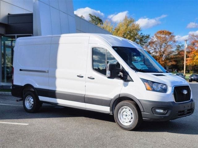 New 2026 Ford Transit 250 148 Medium Roof RWD image 7