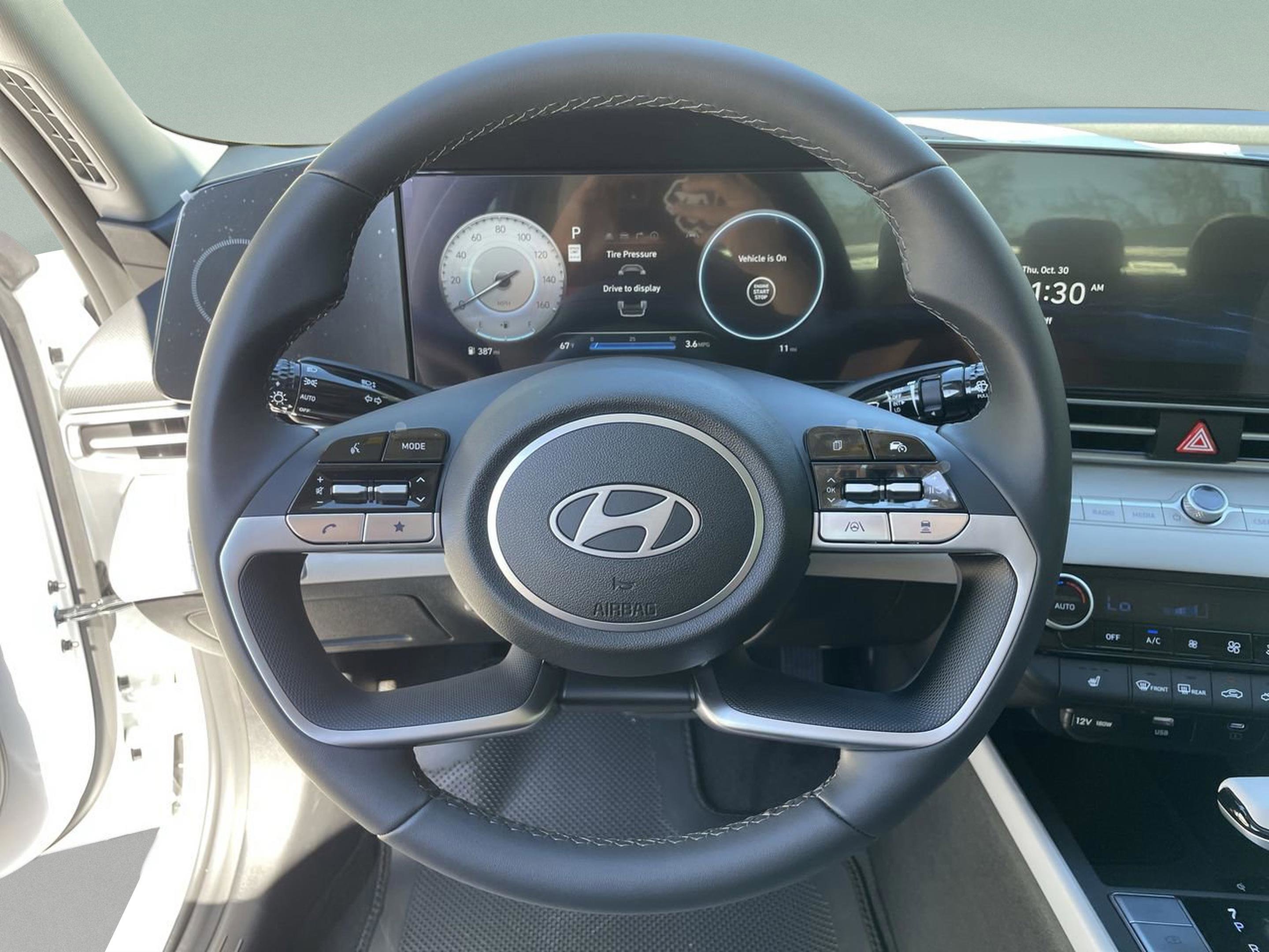 New 2026 Hyundai Elantra Limited image 9