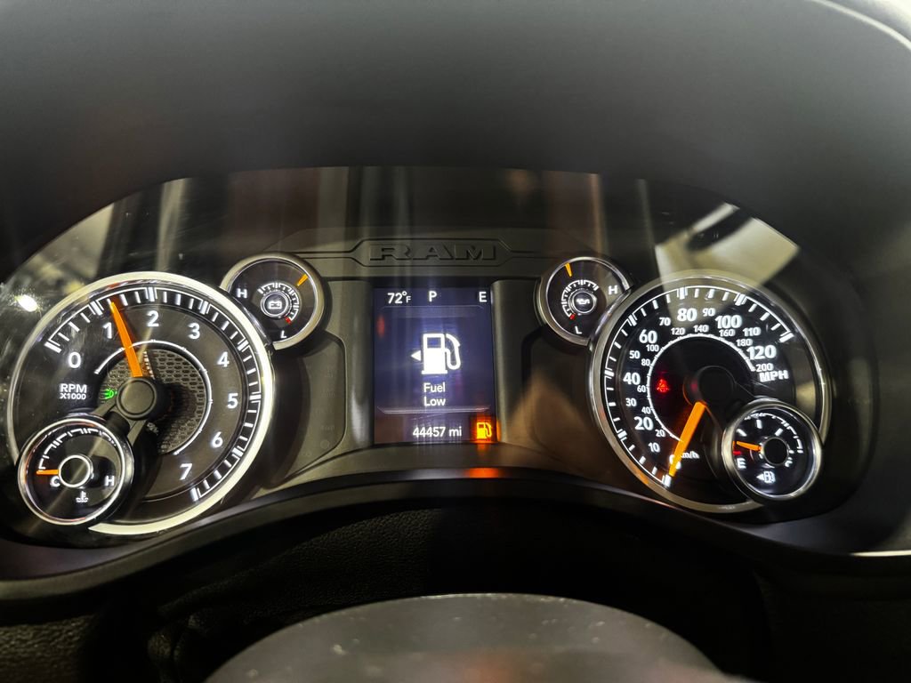 Used 2019 RAM 1500 Tradesman w/ SXT Appearance Group image 7