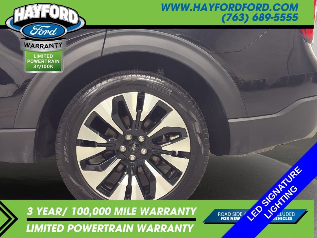 Used 2025 Ford Explorer Platinum w/ LUX Leather Package AWD/4WD image 28