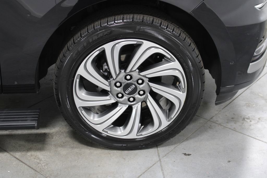 Used 2024 Lincoln Navigator Reserve image 14