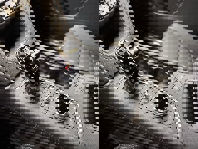 New 2026 Cadillac XT5 Luxury image 17