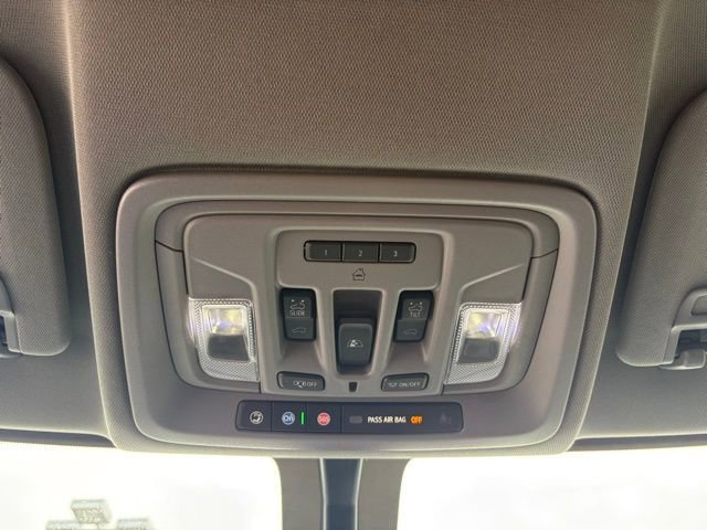 Used 2022 Chevrolet Silverado 2500 LTZ w/ LTZ Convenience Package image 23