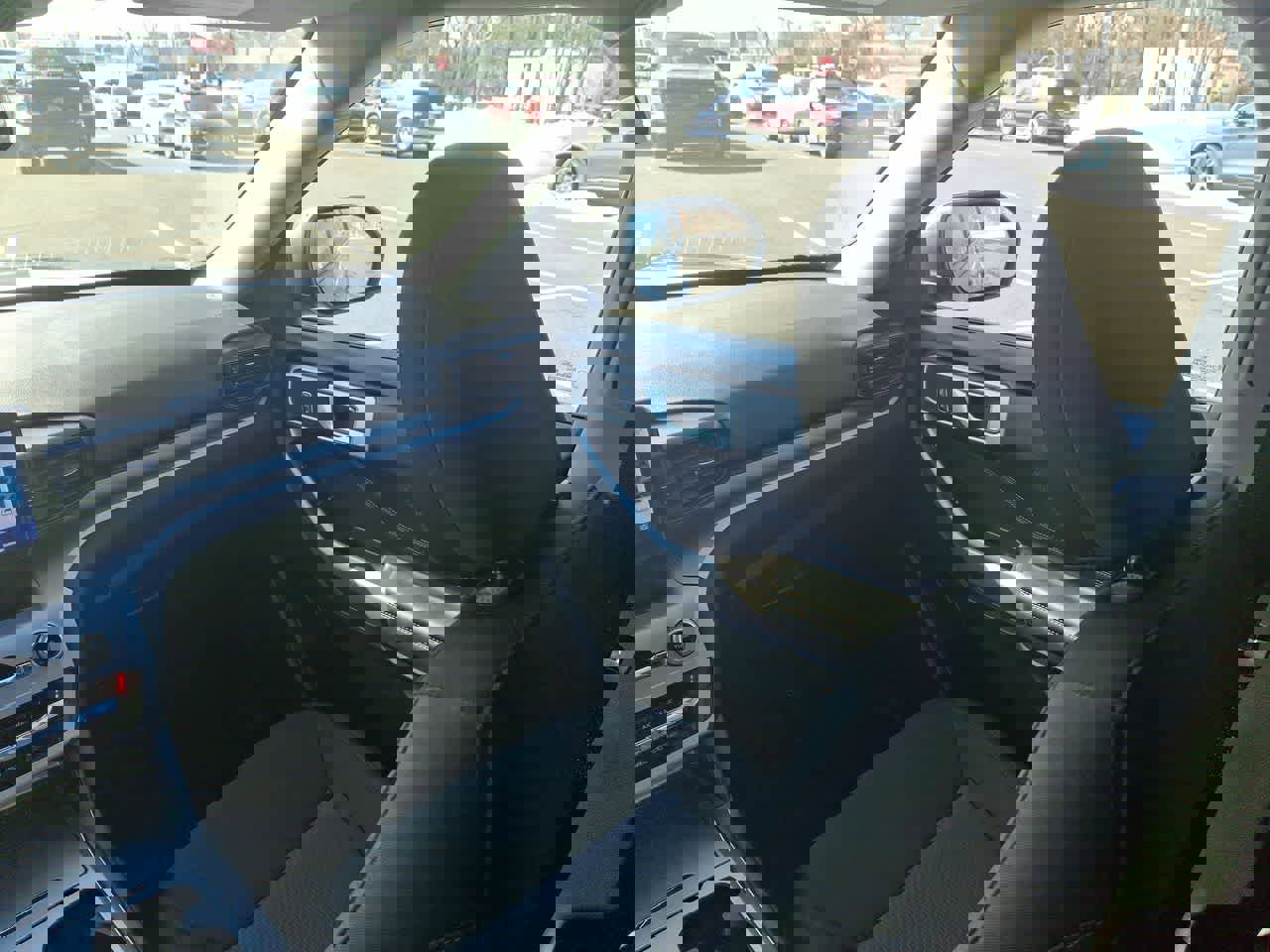 Certified 2023 Ford Explorer XLT image 11