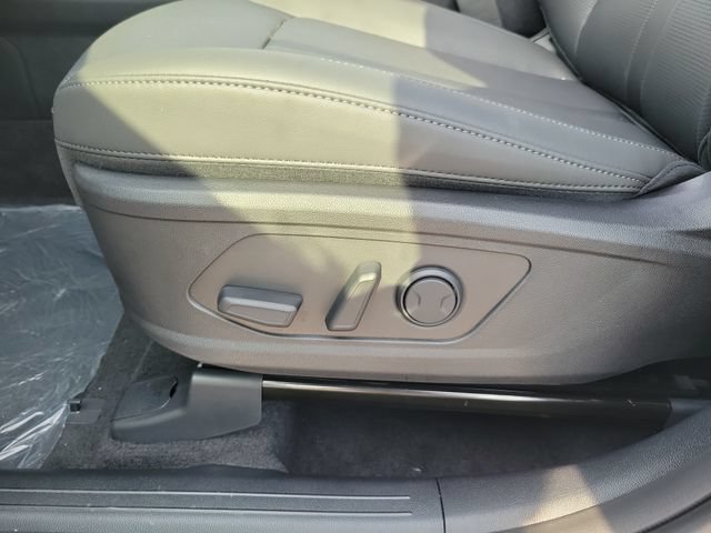 New 2026 Kia Sorento S w/ S Panoramic Sunroof Package FWD image 16