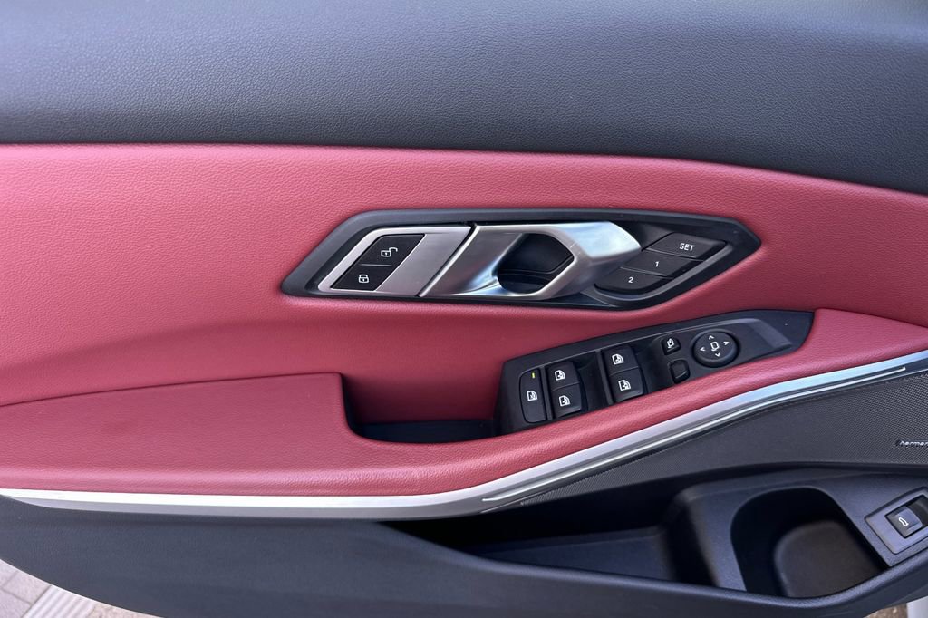 Used 2023 BMW M340i xDrive w/ Premium Package image 10