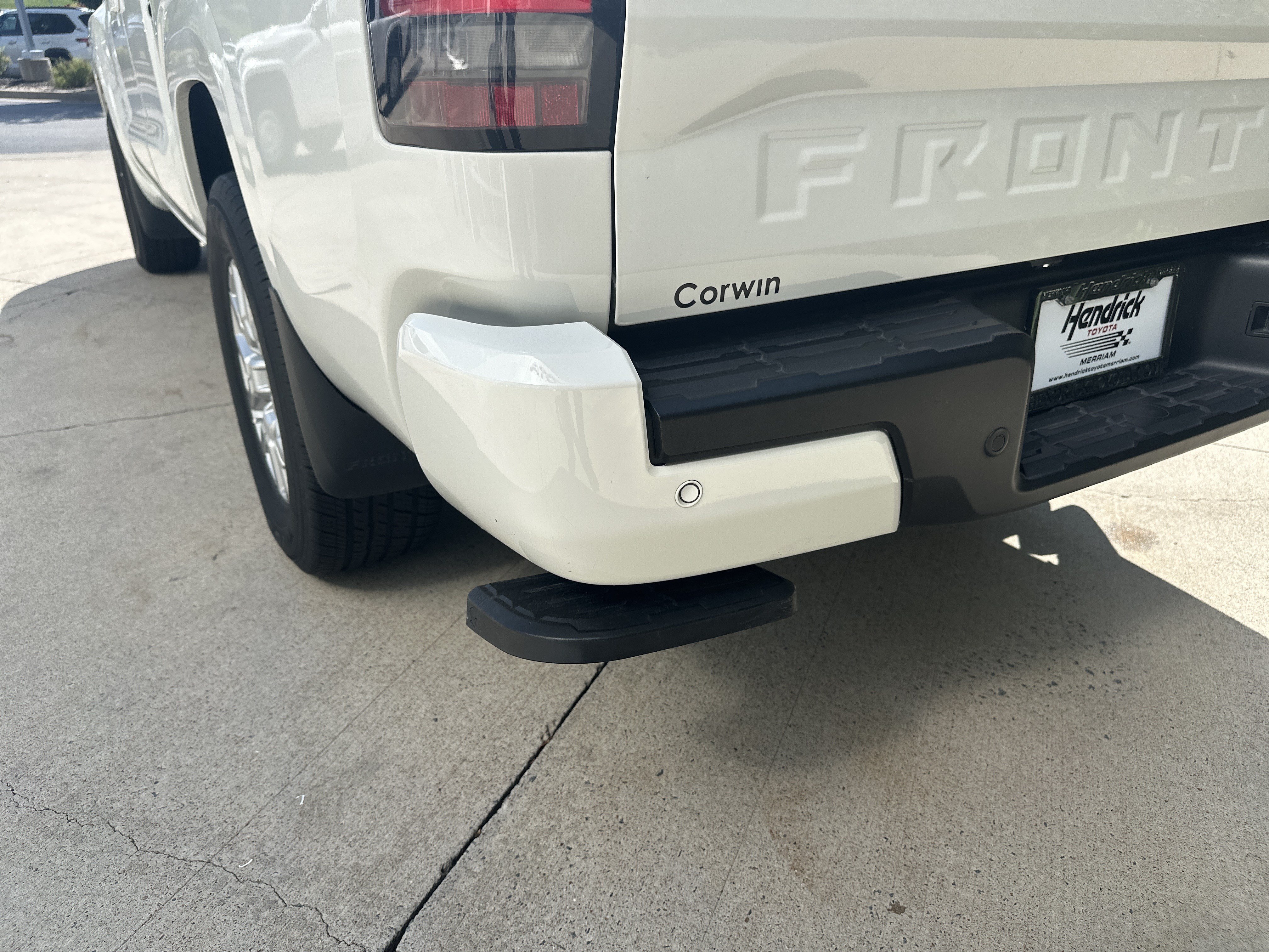 Used 2022 Nissan Frontier SV w/ Technology Package AWD/4WD image 37