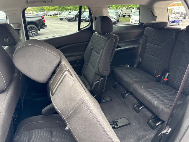 Used 2023 GMC Acadia SLE w/ Driver Convenience Package image 25