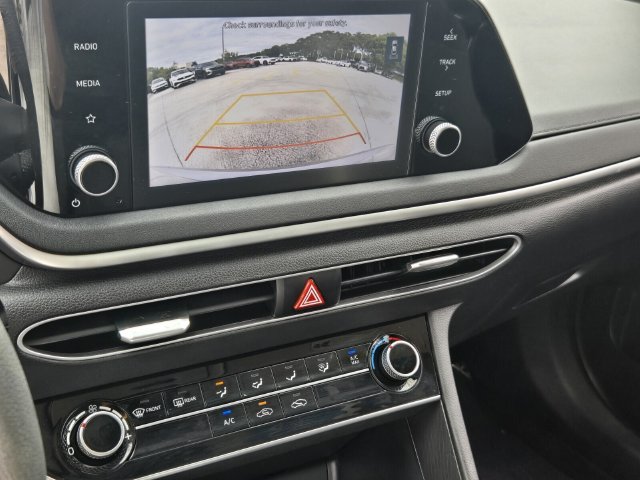Used 2023 Hyundai Sonata SE FWD image 21