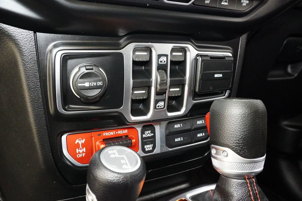 Used 2020 Jeep Gladiator Rubicon AWD/4WD image 26