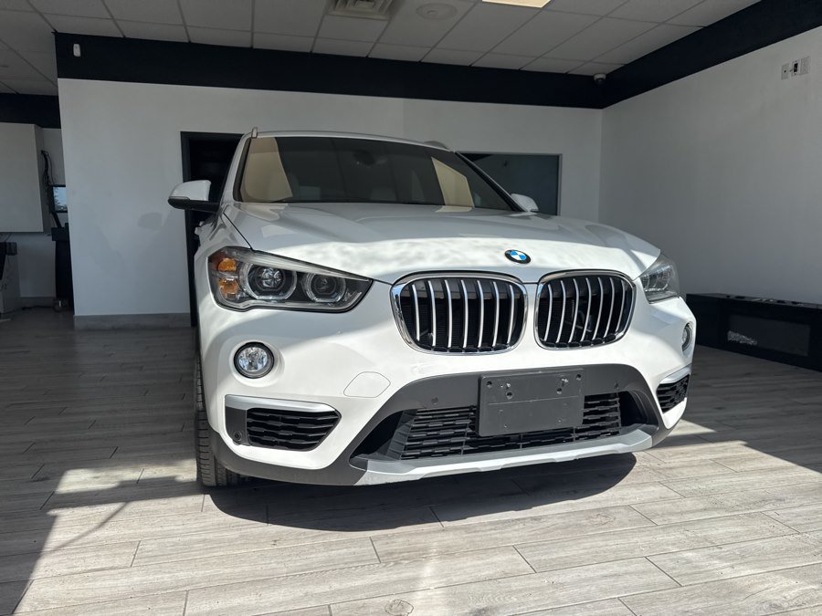 Used 2017 BMW X1 xDrive28i AWD/4WD image 2