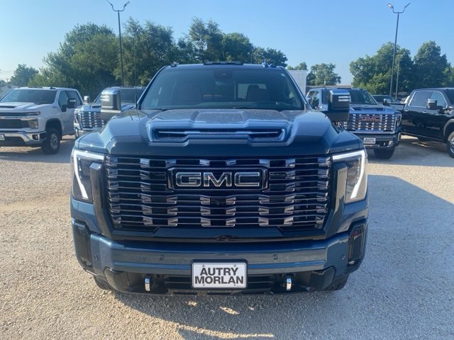New 2025 GMC Sierra 2500 Denali Ultimate image 9