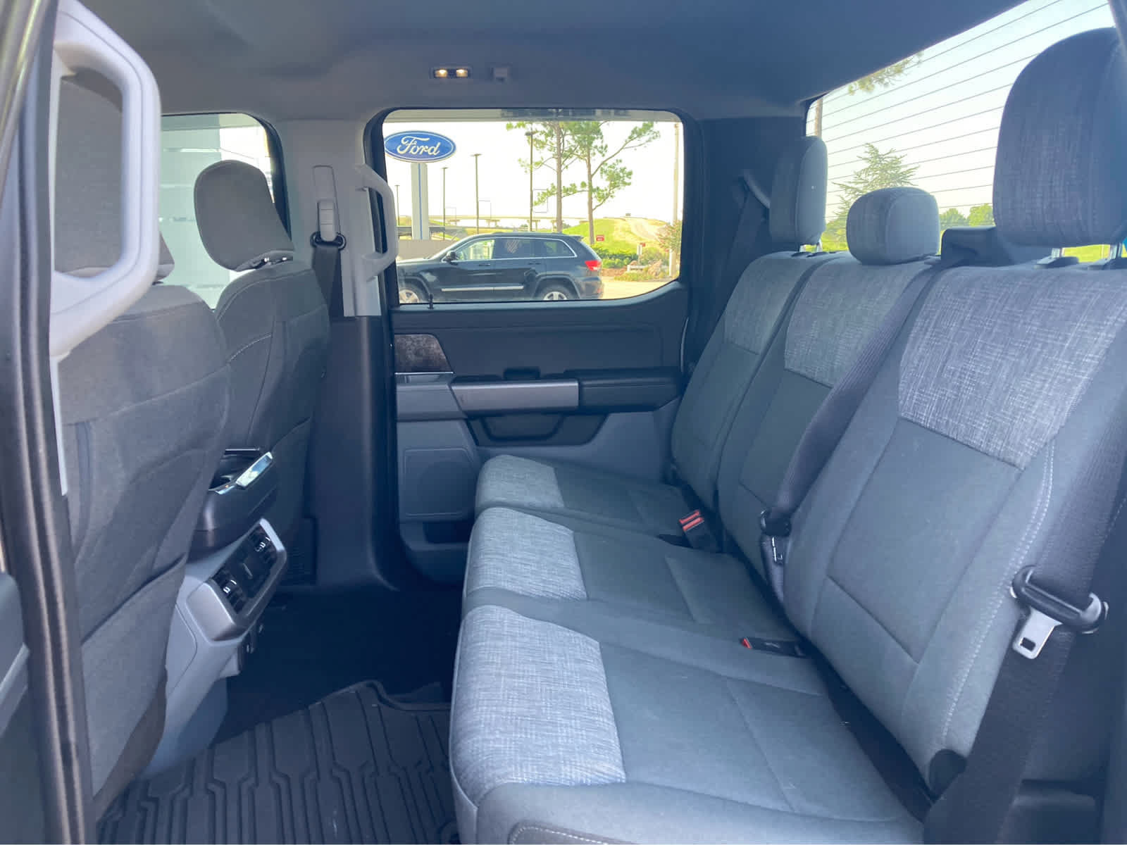 Used 2023 Ford F150 XLT w/ Equipment Group 302A High AWD/4WD image 5