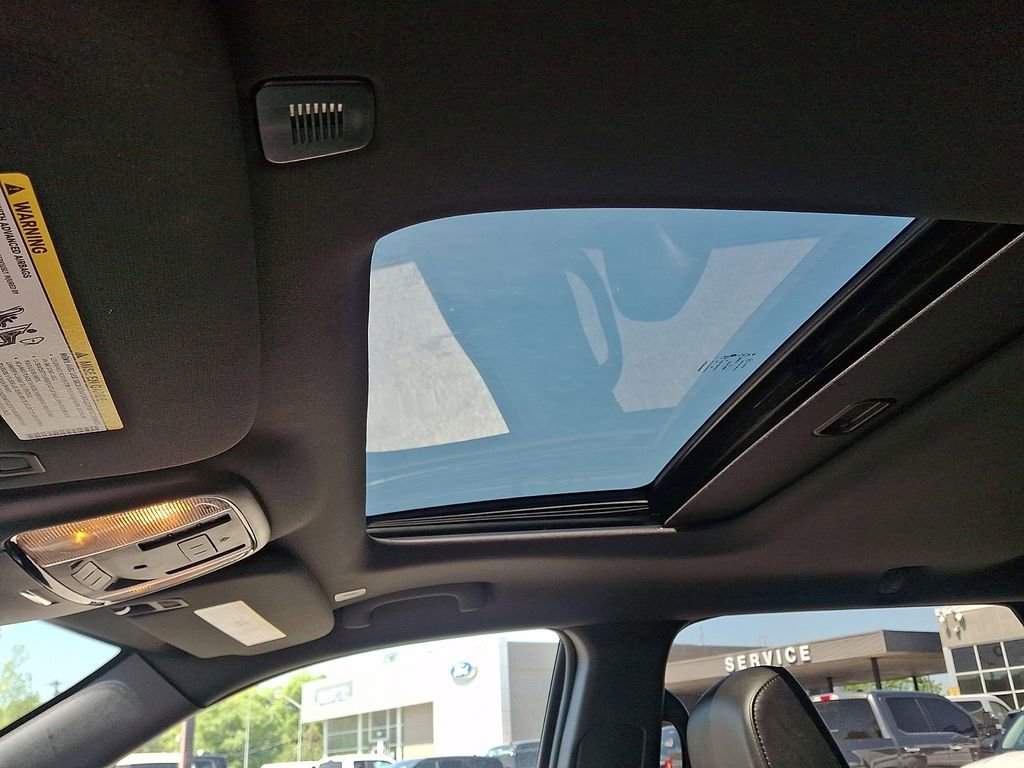 Used 2022 Dodge Durango R/T w/ Blacktop Package AWD/4WD image 15