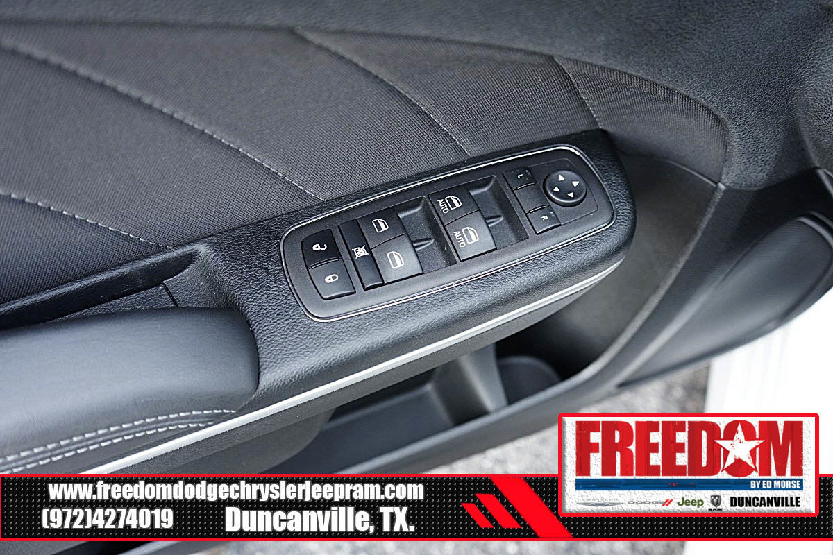 New 2023 Dodge Charger Scat Pack w/ Harman/Kardon Audio Group image 39