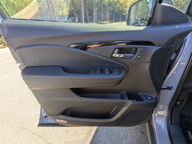 New 2026 Honda Ridgeline Black Edition image 31