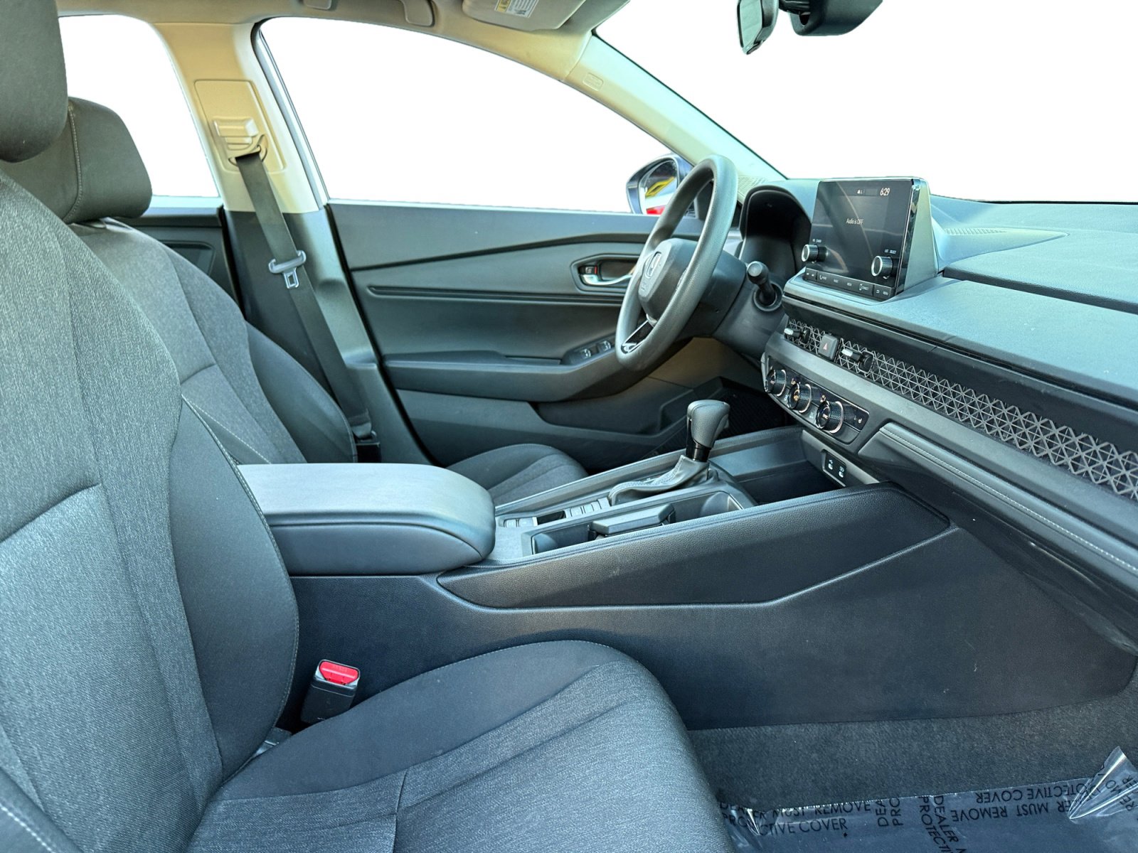 Used 2025 Honda Accord SE image 14