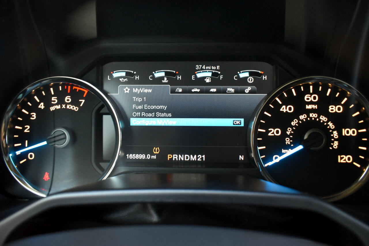 Used 2015 Ford F150 Lariat image 17