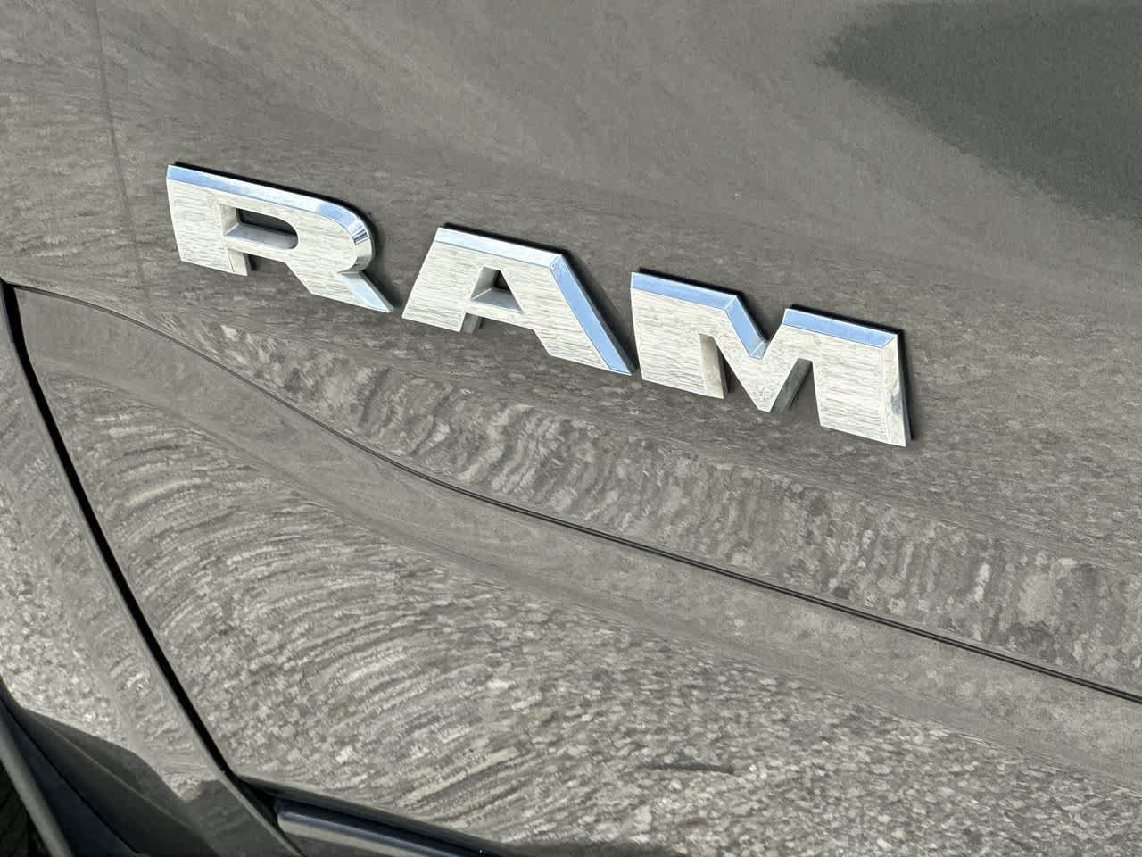 Used 2024 RAM 1500 Laramie RWD image 11