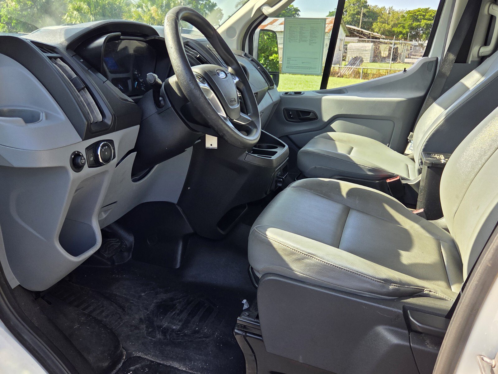 Used 2018 Ford Transit 350 148 Low Roof RWD image 9