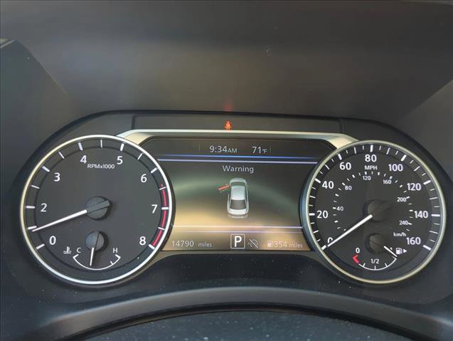 Used 2024 Nissan Sentra SV image 17