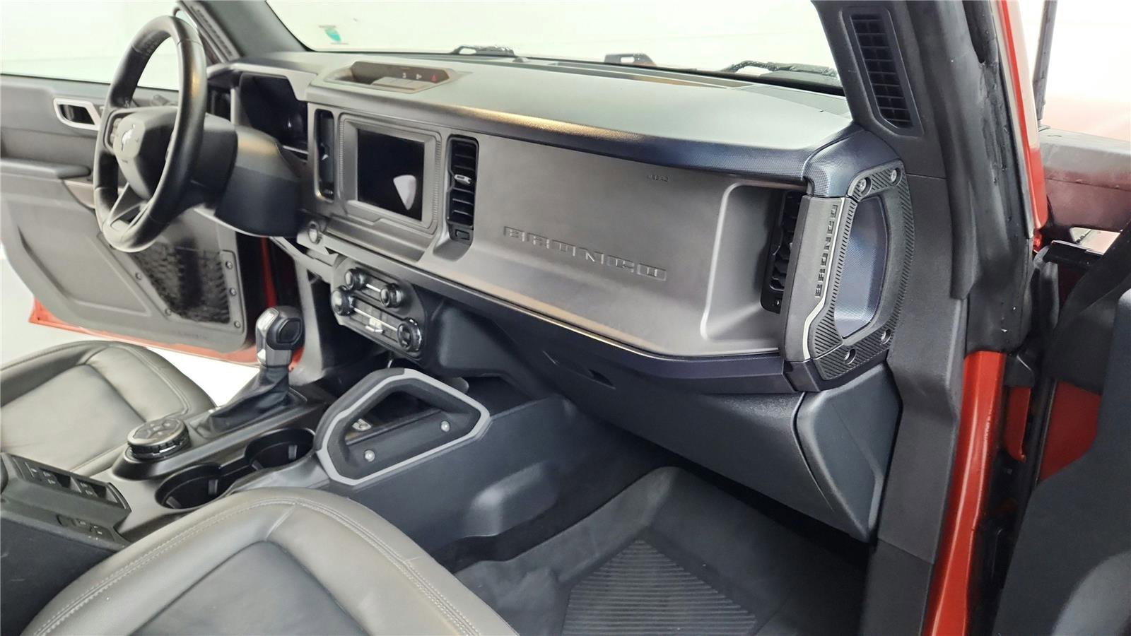 Used 2023 Ford Bronco Outer Banks AWD/4WD image 32
