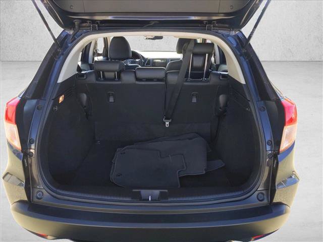 Used 2018 Honda HR-V EX-L image 6