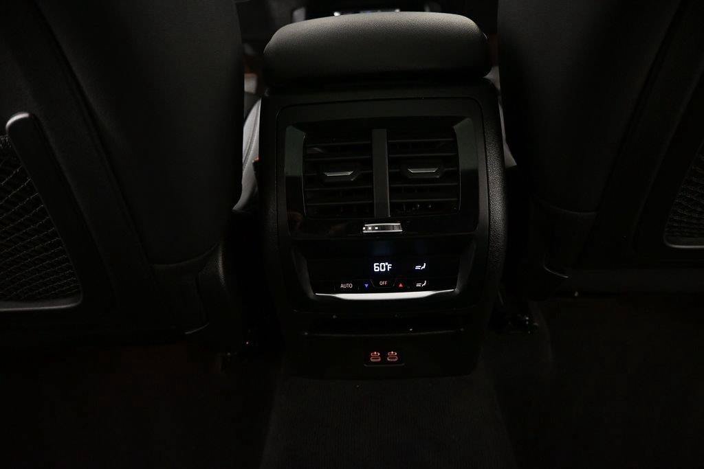 Used 2024 BMW X3 sDrive30i RWD image 16