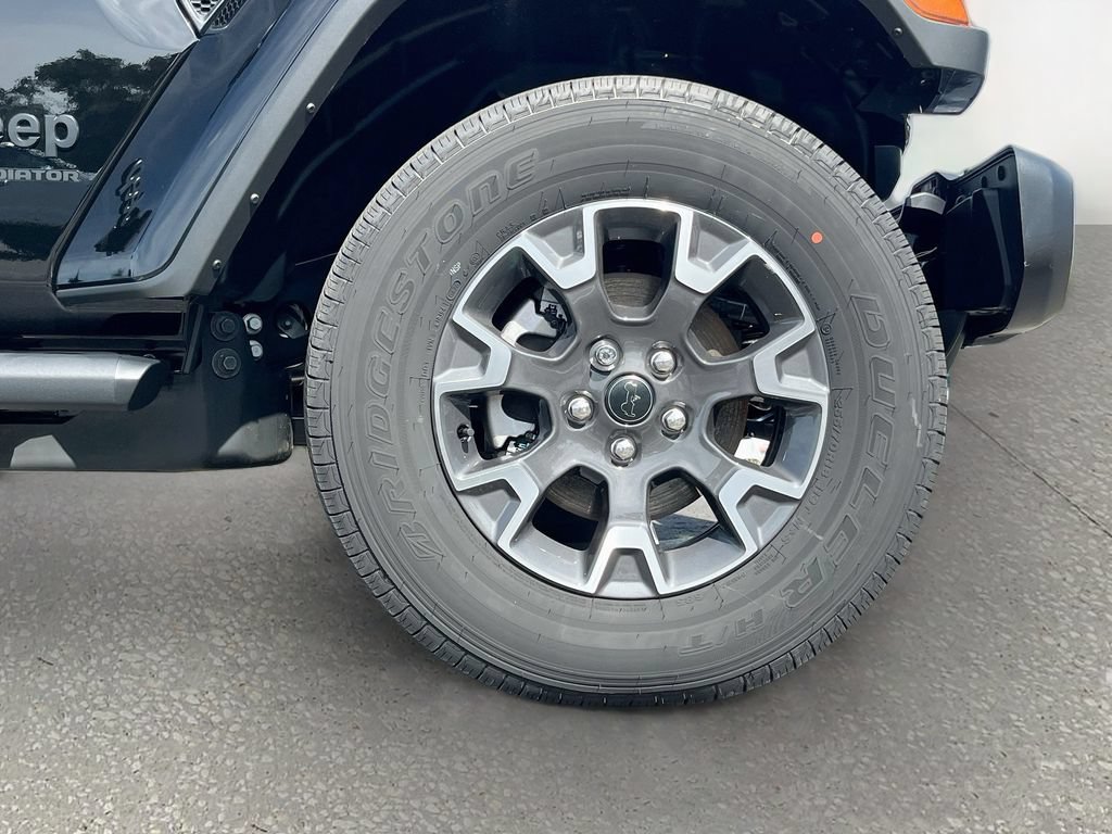 New 2026 Jeep Gladiator Sport AWD/4WD image 28