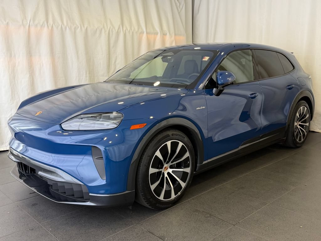 New 2026 Porsche Cayenne Electric AWD/4WD image 1