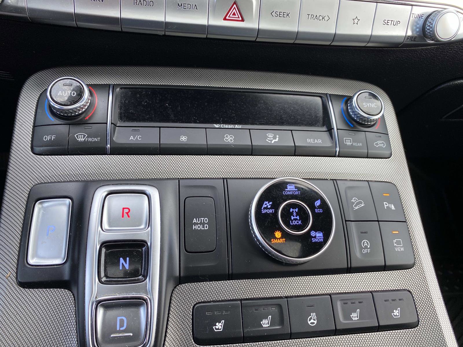 Used 2021 Hyundai Palisade Calligraphy image 15