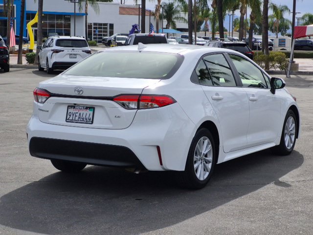 Used 2026 Toyota Corolla LE w/ LE Premium Package FWD image 5