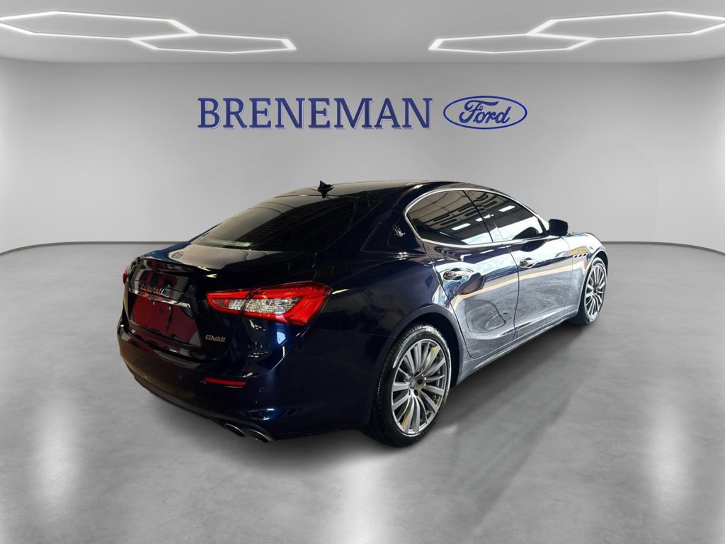 Used 2018 Maserati Ghibli RWD image 4