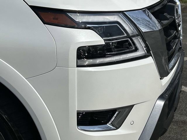 Used 2024 Nissan Armada Platinum w/ Captain's Chairs Package image 10