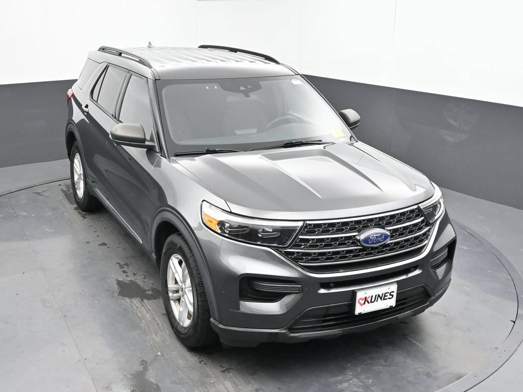 Used 2020 Ford Explorer XLT w/ Comfort Package AWD/4WD image 36