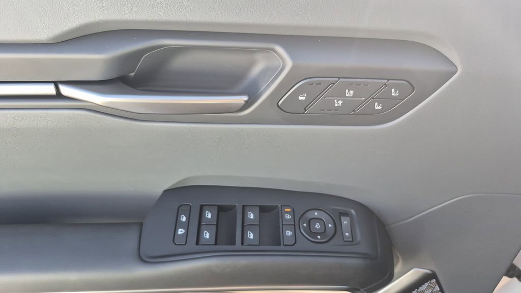 New 2026 Kia EV9 Wind image 7