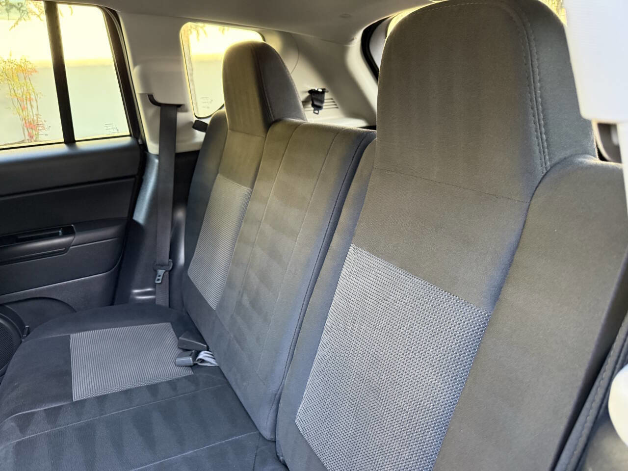 Used 2012 Jeep Compass Sport image 13