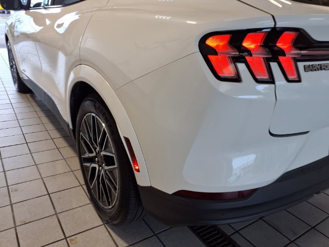 Used 2025 Ford Mustang Mach-E Premium RWD image 22