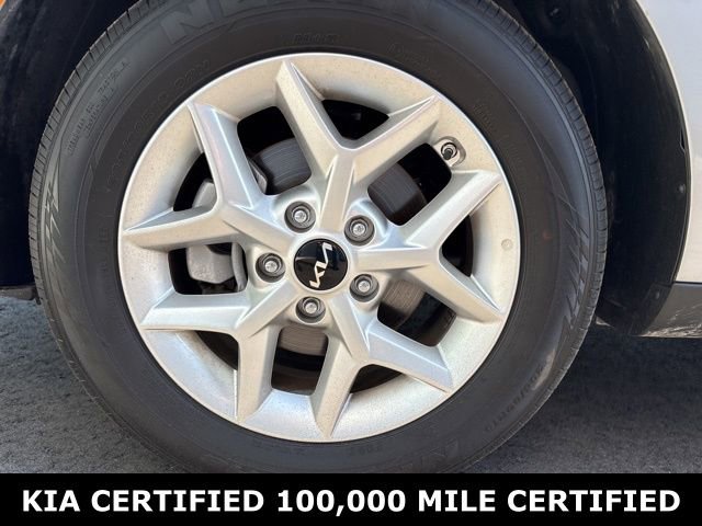 Certified 2025 Kia Soul LX image 9