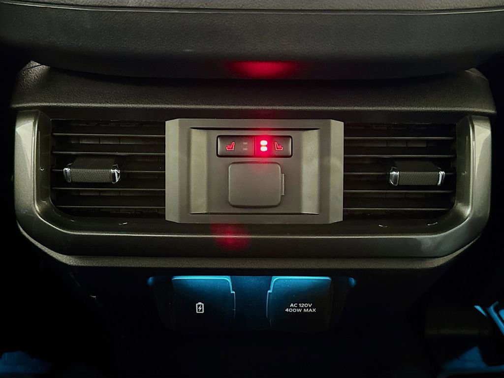 Used 2023 Ford F150 Lariat w/ Equipment Group 502A High image 22