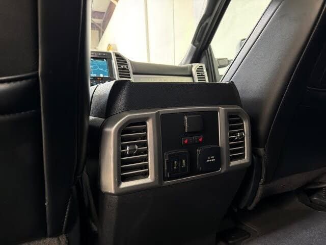 Used 2017 Ford F250 Platinum w/ Platinum Ultimate Package AWD/4WD image 27