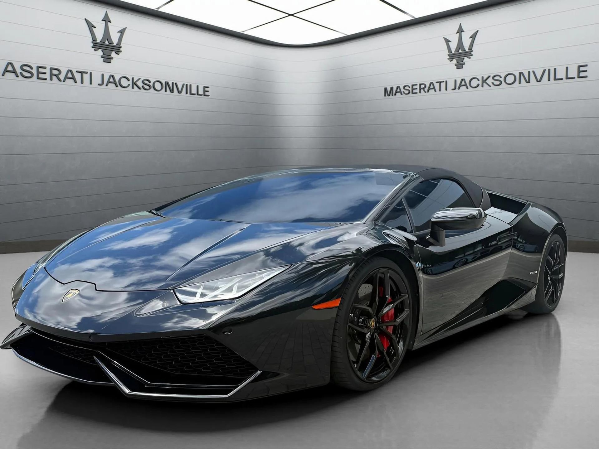 Used 2016 Lamborghini Huracan LP 610-4 image 9